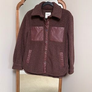 Abercrombie & Fitch Women's Dark Brown Sherpa Jacket with Leather-Look Accents